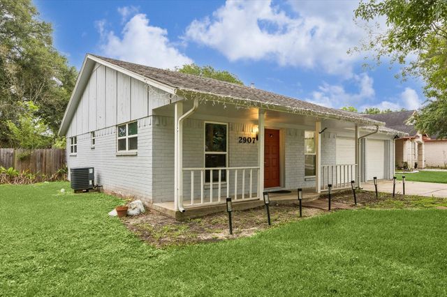 2907 Arkansas Avenue, Dickinson, TX 77539