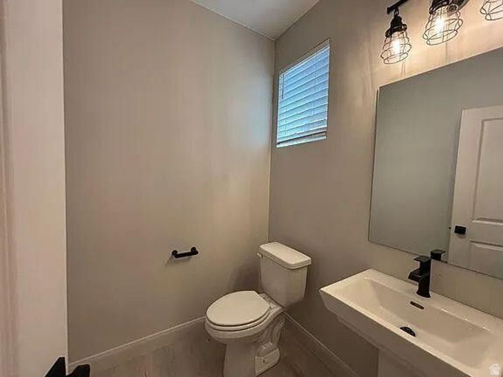 Image 22 of property listing at 840 N TWIN LAKES DR #414, St. George, UT 84770