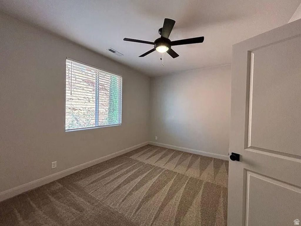 Image 29 of property listing at 840 N TWIN LAKES DR #414, St. George, UT 84770