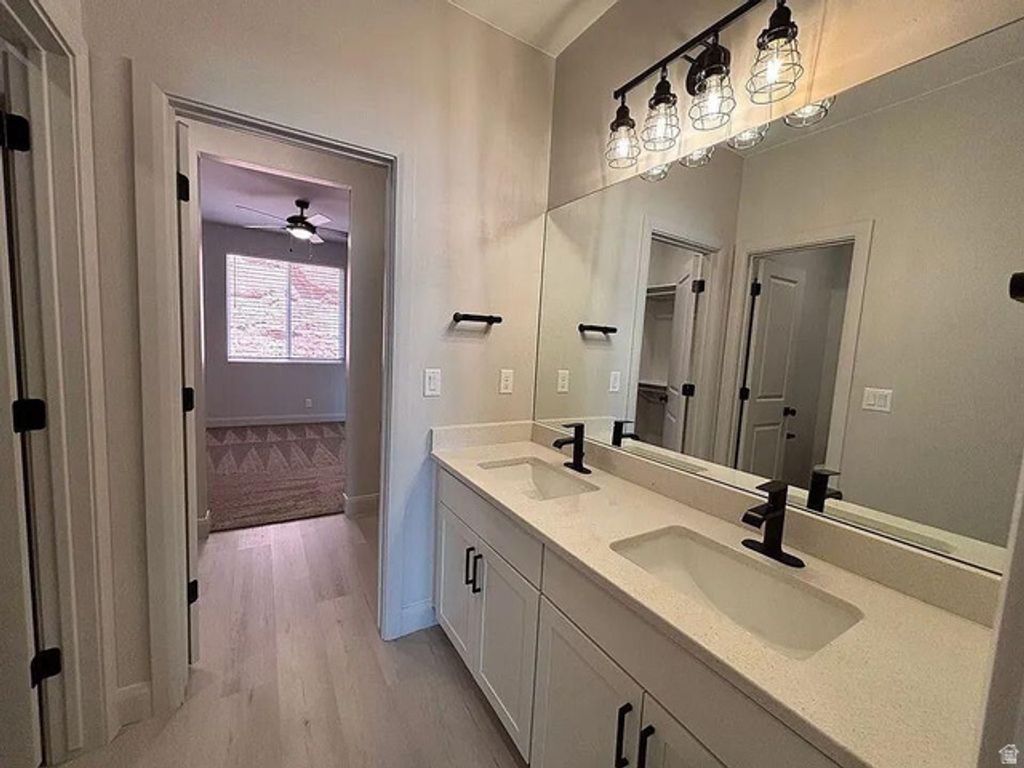 Image 39 of property listing at 840 N TWIN LAKES DR #414, St. George, UT 84770