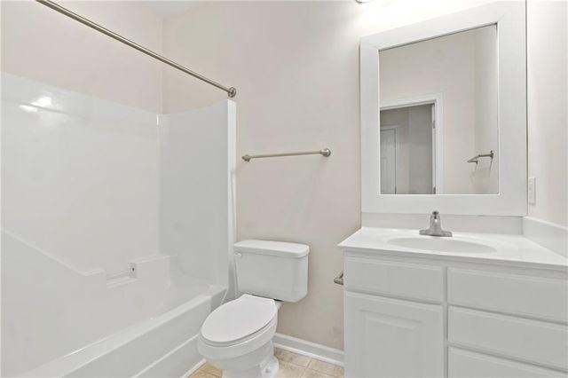 3300 Dogwood Drive 311, Hapeville, GA 30354