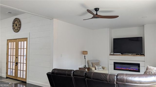 101 Arrow Wood Drive, Waleska, GA 30183