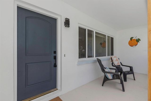 245 GROVE CIR N, Dunedin, FL 34698
