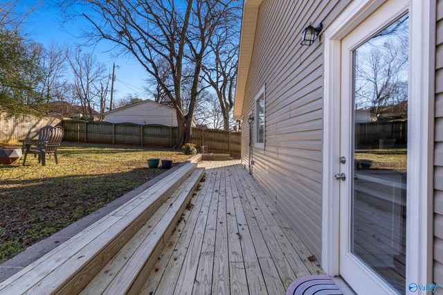 1917 Vanderbilt Circle, Huntsville, AL 35801