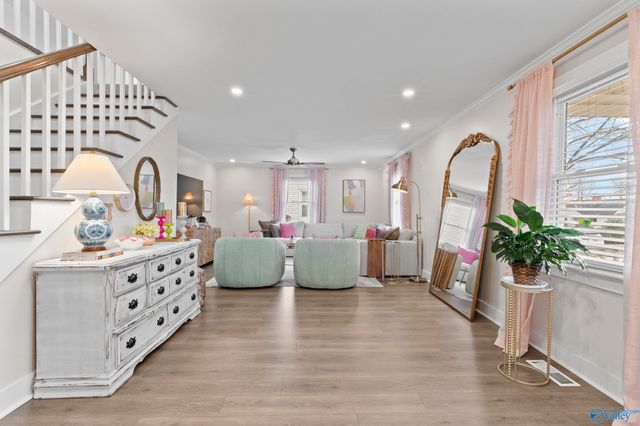 1917 Vanderbilt Circle, Huntsville, AL 35801