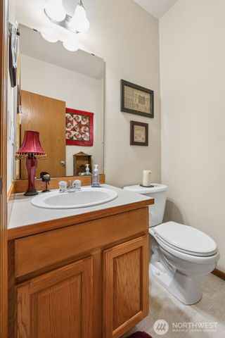 206 Lane Boulevard NW, Orting, WA 98360