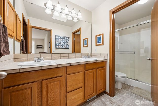 206 Lane Boulevard NW, Orting, WA 98360