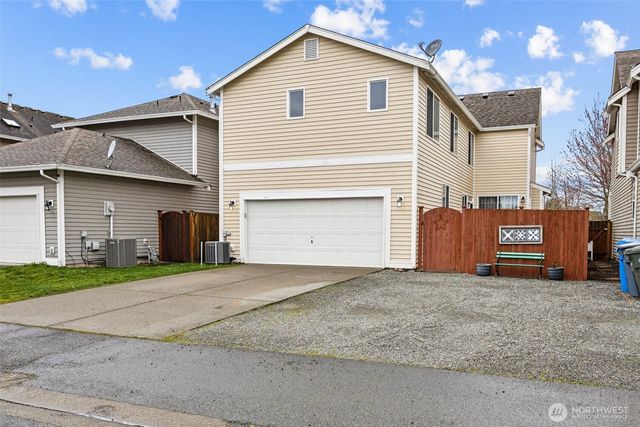 206 Lane Boulevard NW, Orting, WA 98360