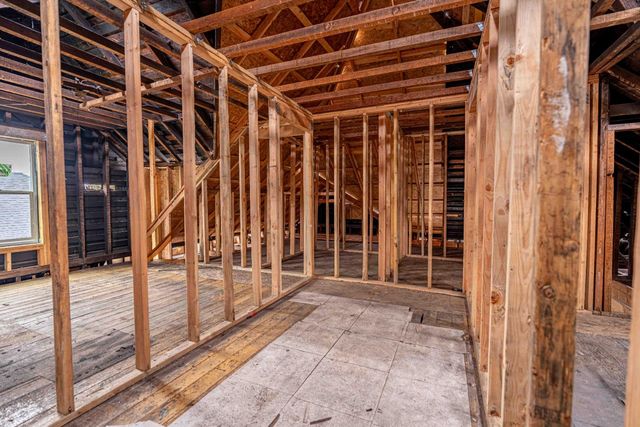 1405 E Channel St, Stockton, CA 95205