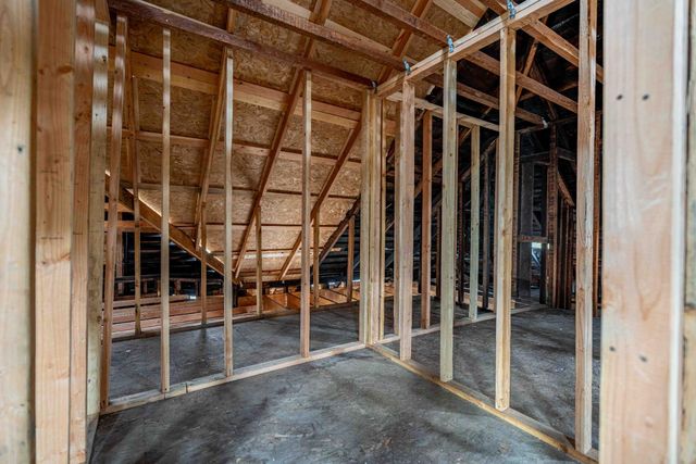 1405 E Channel St, Stockton, CA 95205