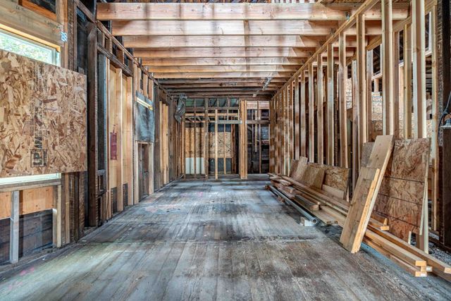 1405 E Channel St, Stockton, CA 95205