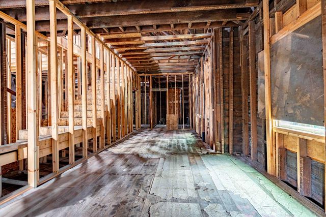 1405 E Channel St, Stockton, CA 95205