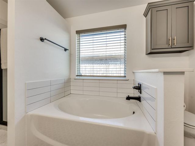 16128 Quiet Storm Drive, Oklahoma City, OK 73170