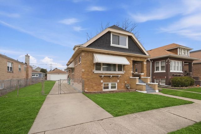 2728 Grove Avenue, Berwyn, IL 60402