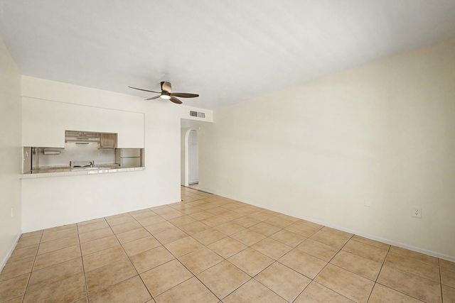 3033 E Devonshire Avenue Unit 3031, Phoenix, AZ 85016