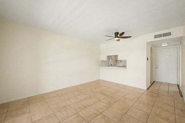 3033 E Devonshire Avenue Unit 3031, Phoenix, AZ 85016