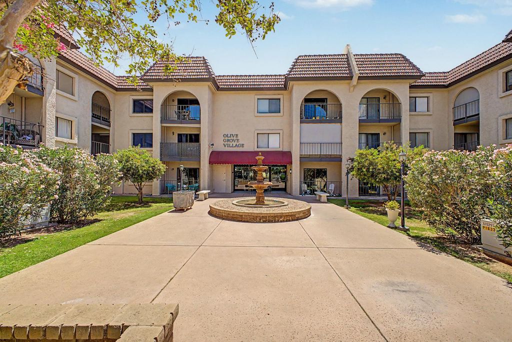 3033 E Devonshire Avenue Unit 3031, Phoenix, AZ 85016