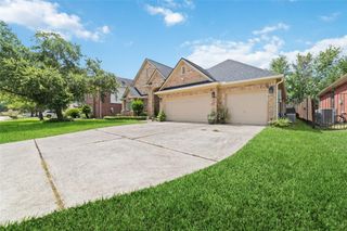 3214 E Cedar Hollow Drive, Pearland, TX 77584