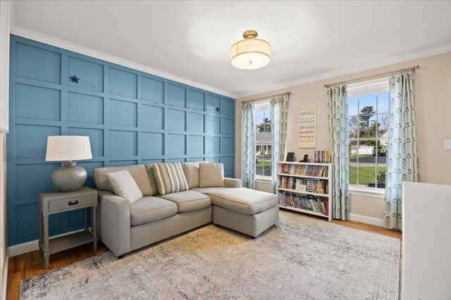 20 Settlers Way, Bourne, MA 02532