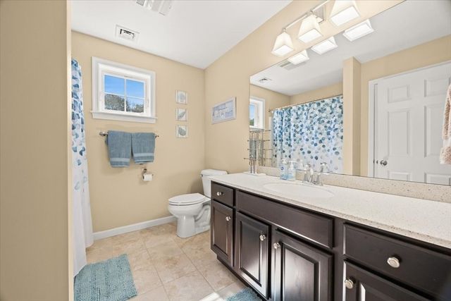 20 Settlers Way, Bourne, MA 02532