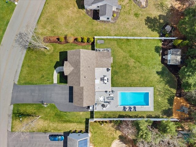 20 Settlers Way, Bourne, MA 02532