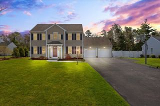 20 Settlers Way, Bourne, MA 02532