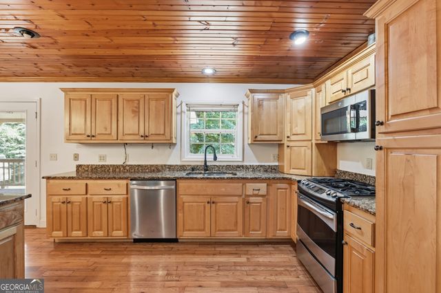 118 Brenda Lane, Clayton, GA 30525