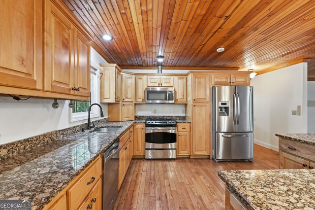 118 Brenda Lane, Clayton, GA 30525