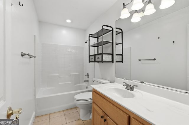 118 Brenda Lane, Clayton, GA 30525
