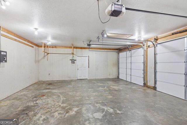 118 Brenda Lane, Clayton, GA 30525