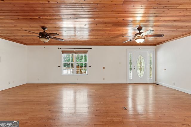 118 Brenda Lane, Clayton, GA 30525