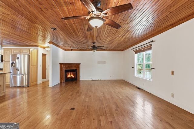 118 Brenda Lane, Clayton, GA 30525