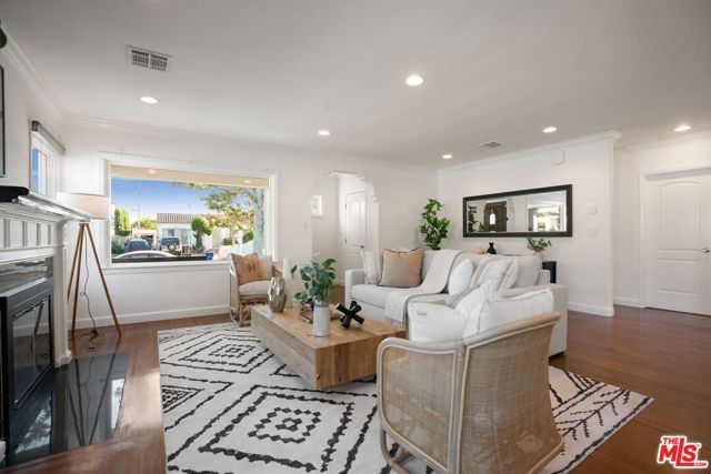 4178 Center Street, Culver City, CA 90232