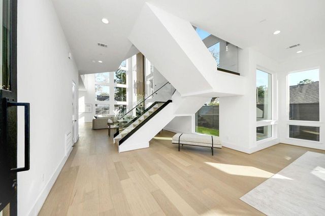 2232 Swift Boulevard, Houston, TX 77030