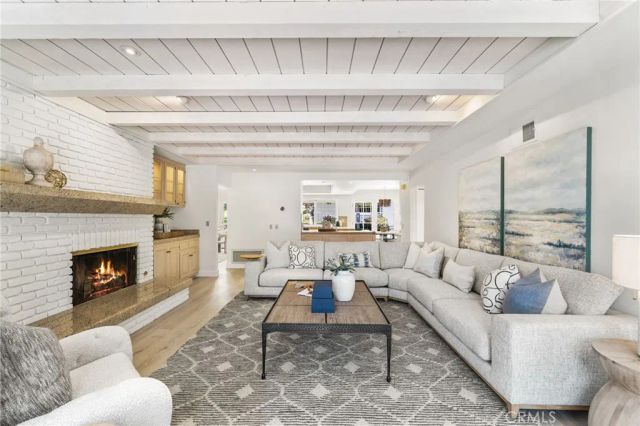 10982 Bent Tree Road, North Tustin, CA 92705