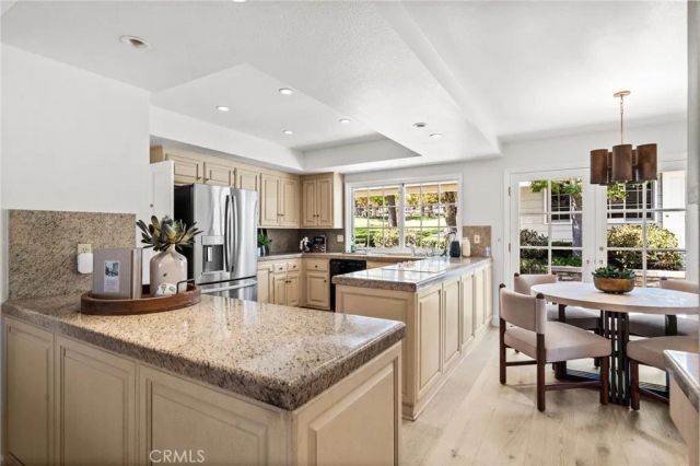 10982 Bent Tree Road, North Tustin, CA 92705