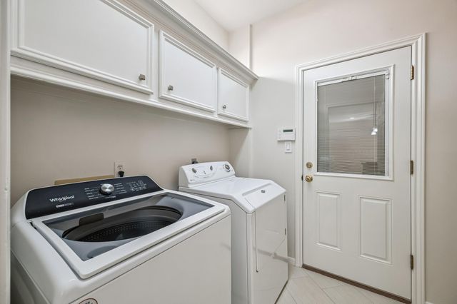 6842 Queensclub Drive, Houston, TX 77069