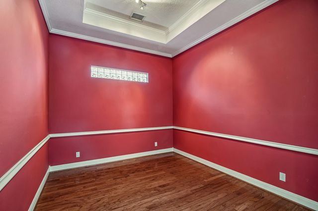 6842 Queensclub Drive, Houston, TX 77069