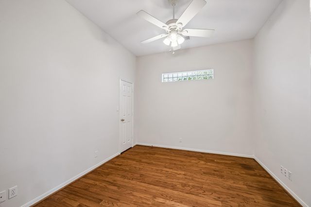 6842 Queensclub Drive, Houston, TX 77069