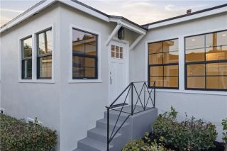1989 N Lake Avenue, Altadena, CA 91001
