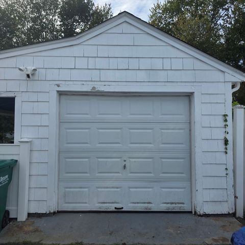 55 Rindone Street, Holbrook, MA 02343