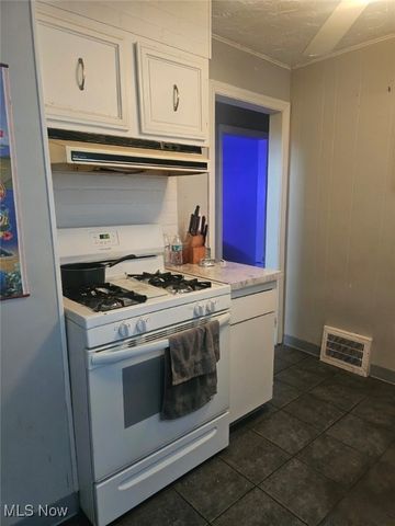 1149 Dorsh Road, South Euclid, OH 44121