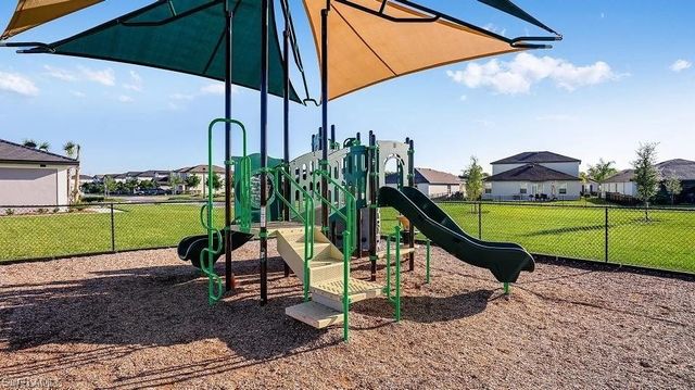 4083 San Felice LN, North Fort Myers, FL 33917