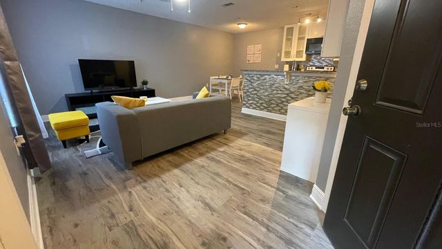 629 DORY LANE 204, Altamonte Springs, FL 32714