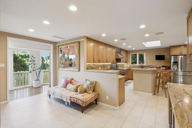 120 Gramercy Drive, San Mateo, CA 94402