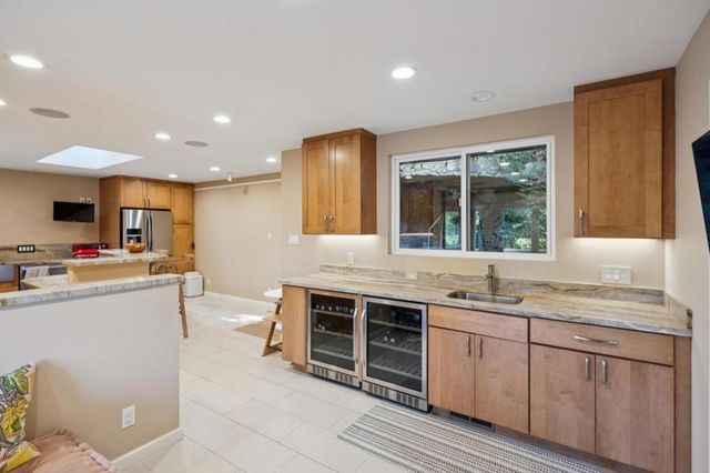 120 Gramercy Drive, San Mateo, CA 94402
