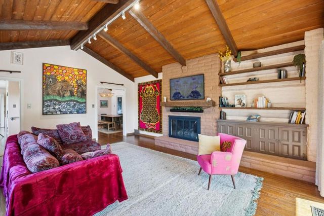 120 Gramercy Drive, San Mateo, CA 94402