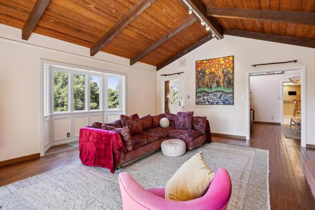 120 Gramercy Drive, San Mateo, CA 94402