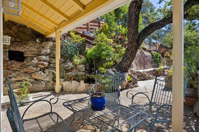 120 Gramercy Drive, San Mateo, CA 94402