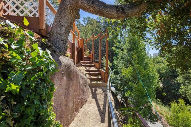 120 Gramercy Drive, San Mateo, CA 94402